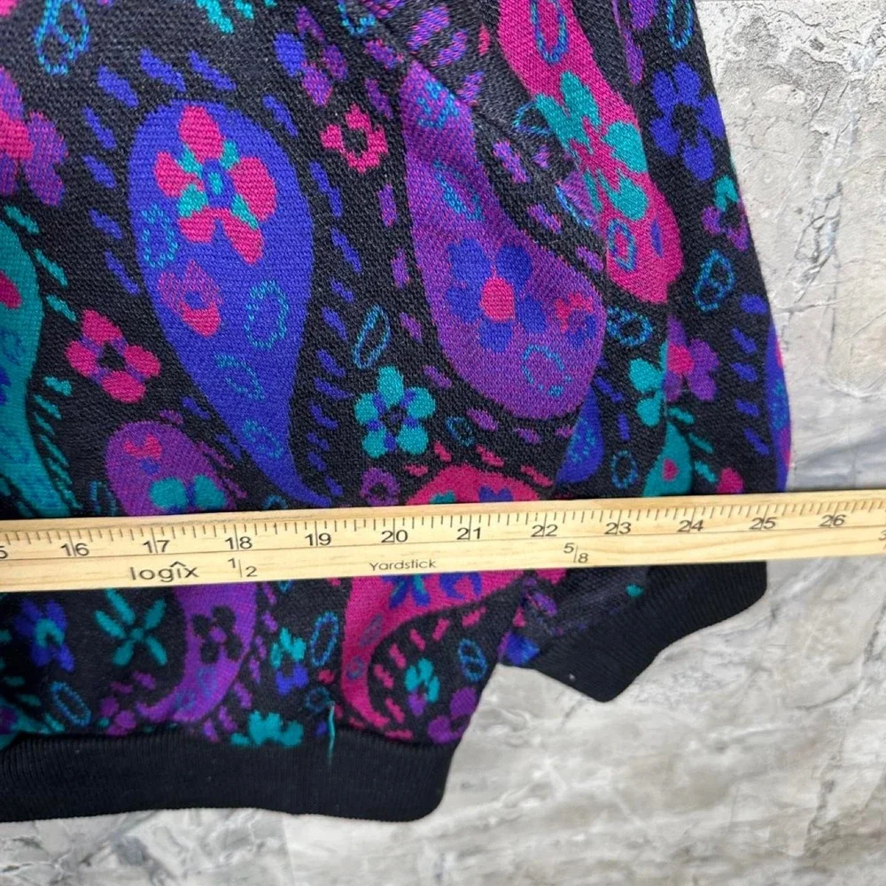 Vintage 90s Cricket Lane Cropped Sweater with purple blue pink paisley Woman's L